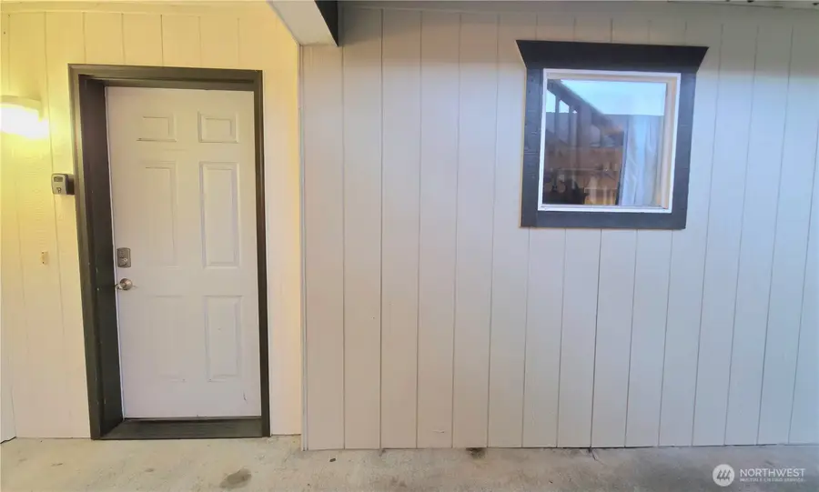 30875 State Route 20 #H102, Oak Harbor, WA 98277 - Image #3