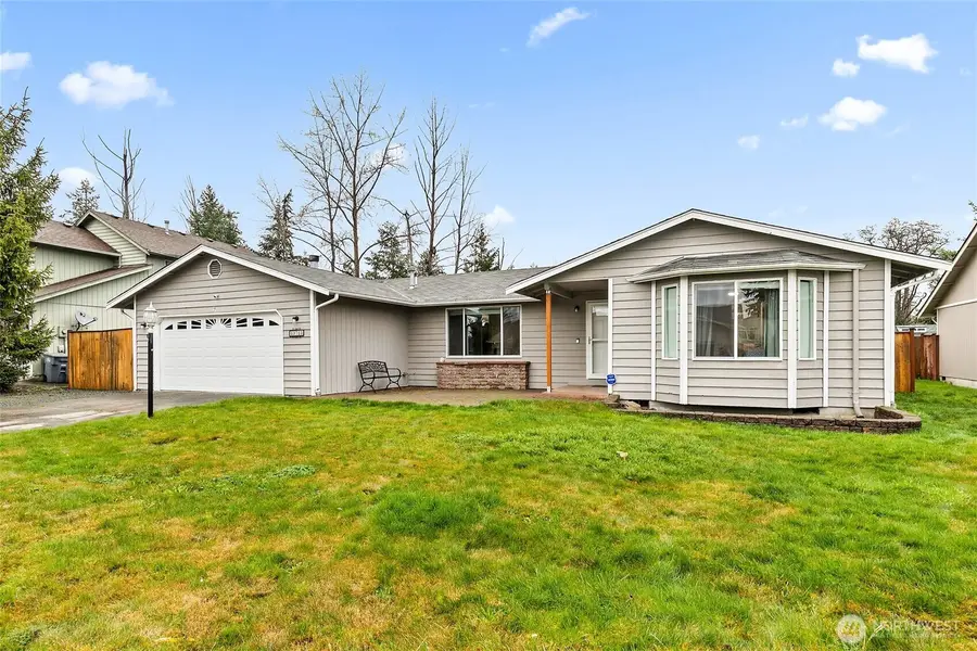 13713 2nd Avenue Ct E, Tacoma, WA 98445 - Image #2