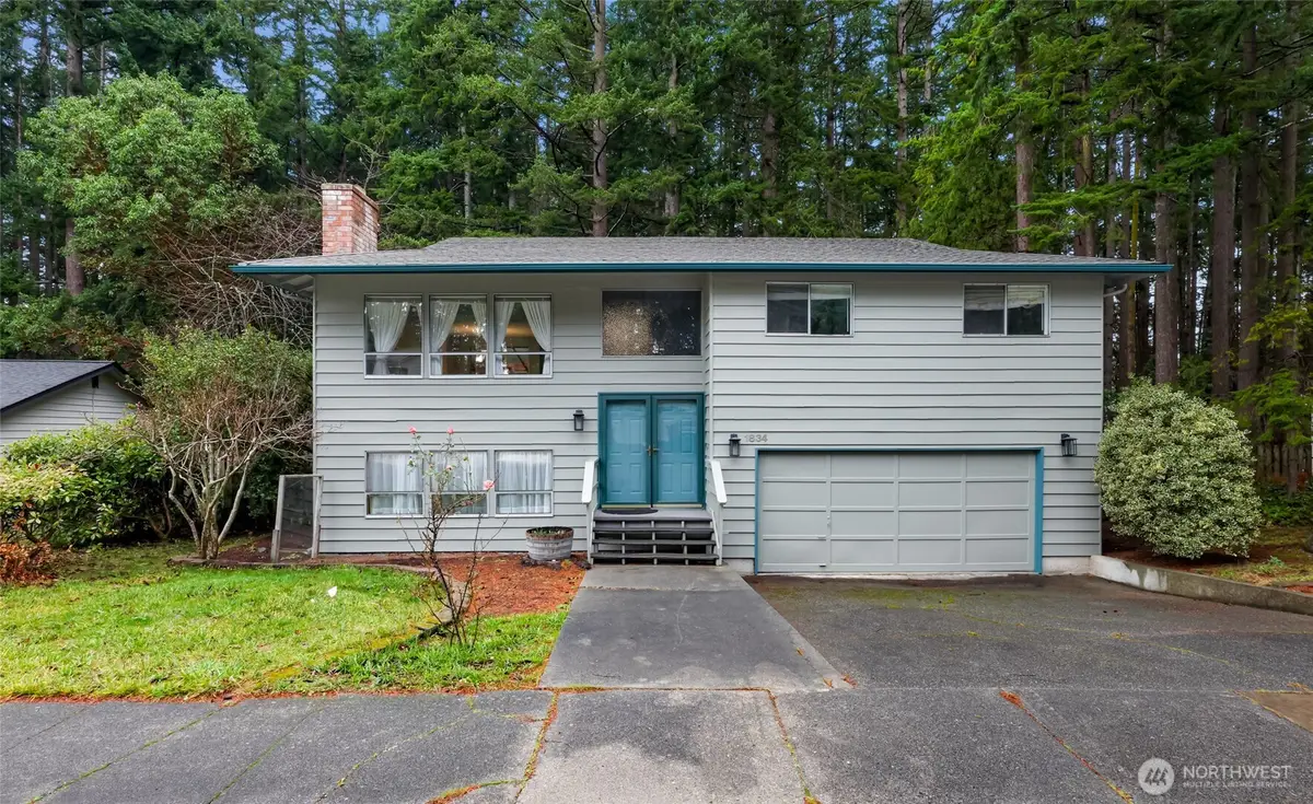1834 NE Sumner Drive, Oak Harbor, WA 98277 - Image #1