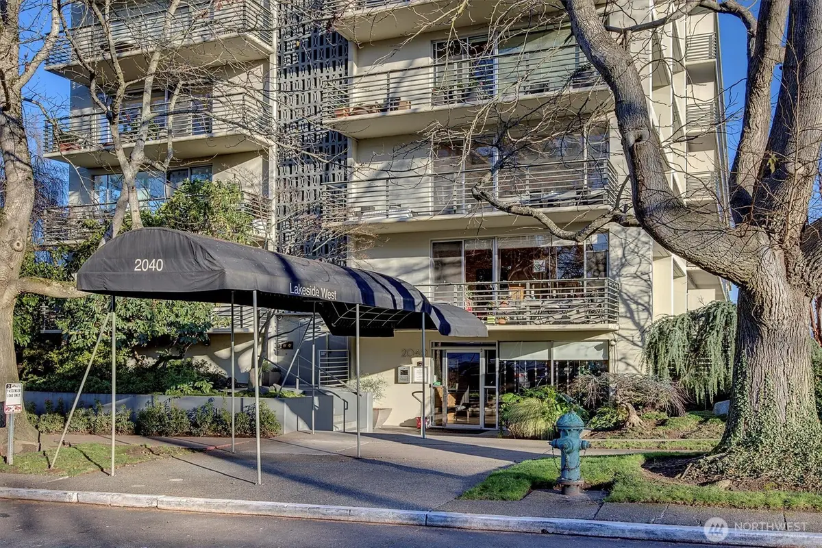 2040 43rd Avenue E #313, Seattle, WA 98112 - Image #1