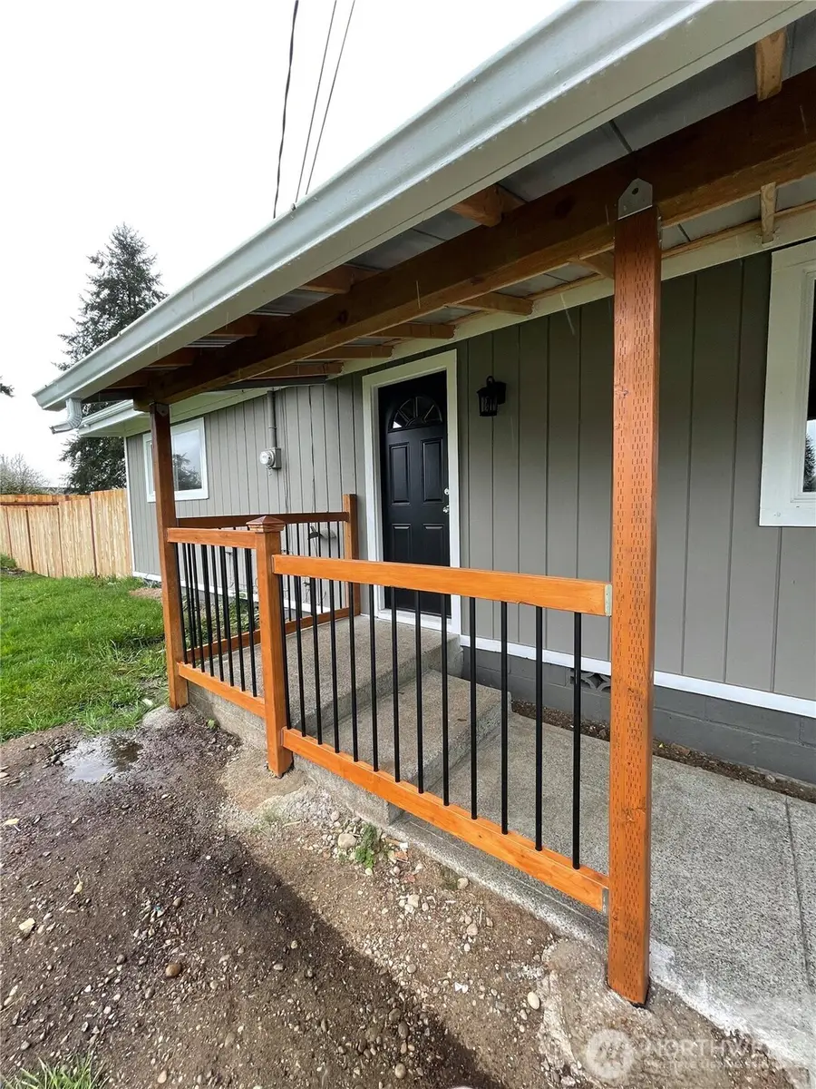 501 N 12th Street, Elma, WA 98541 - Image #2