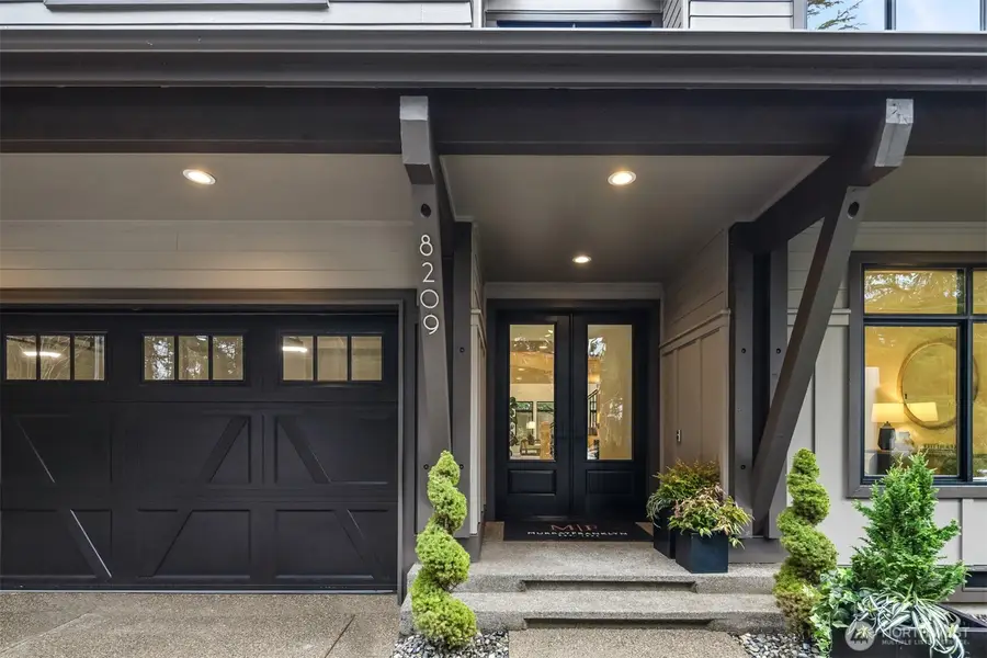 8209 134th Avenue Ne, Redmond, WA 98052 - Image #2