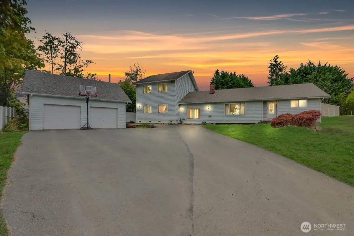 13327 Beverly Park Road, Lynnwood, WA 98087 - Image #1