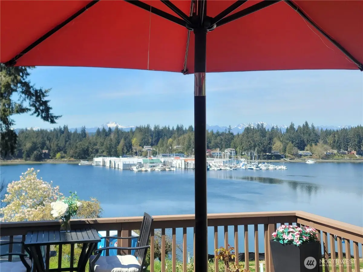 2540 E Phinney Bay Place, Bremerton, WA 98312 - #1