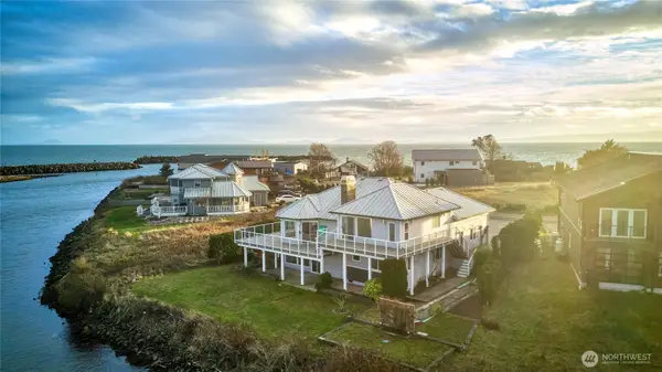 1648 Harbor Seal Drive, Point Roberts, WA 98281