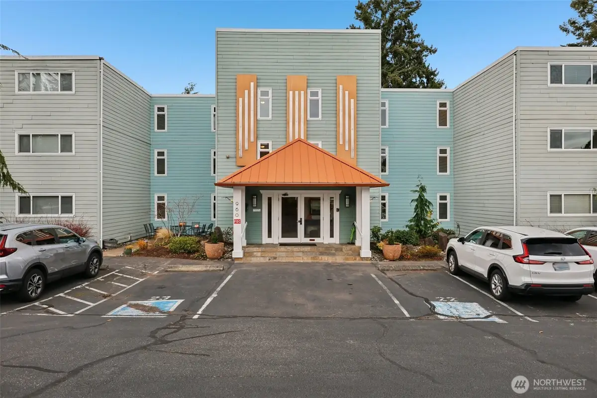 960 5th Avenue S #208, Edmonds, WA 98020 - #1