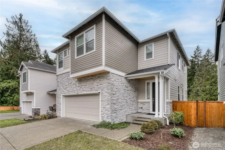 12819 Springboard Avenue Nw, Silverdale, WA 98383 - Image #2
