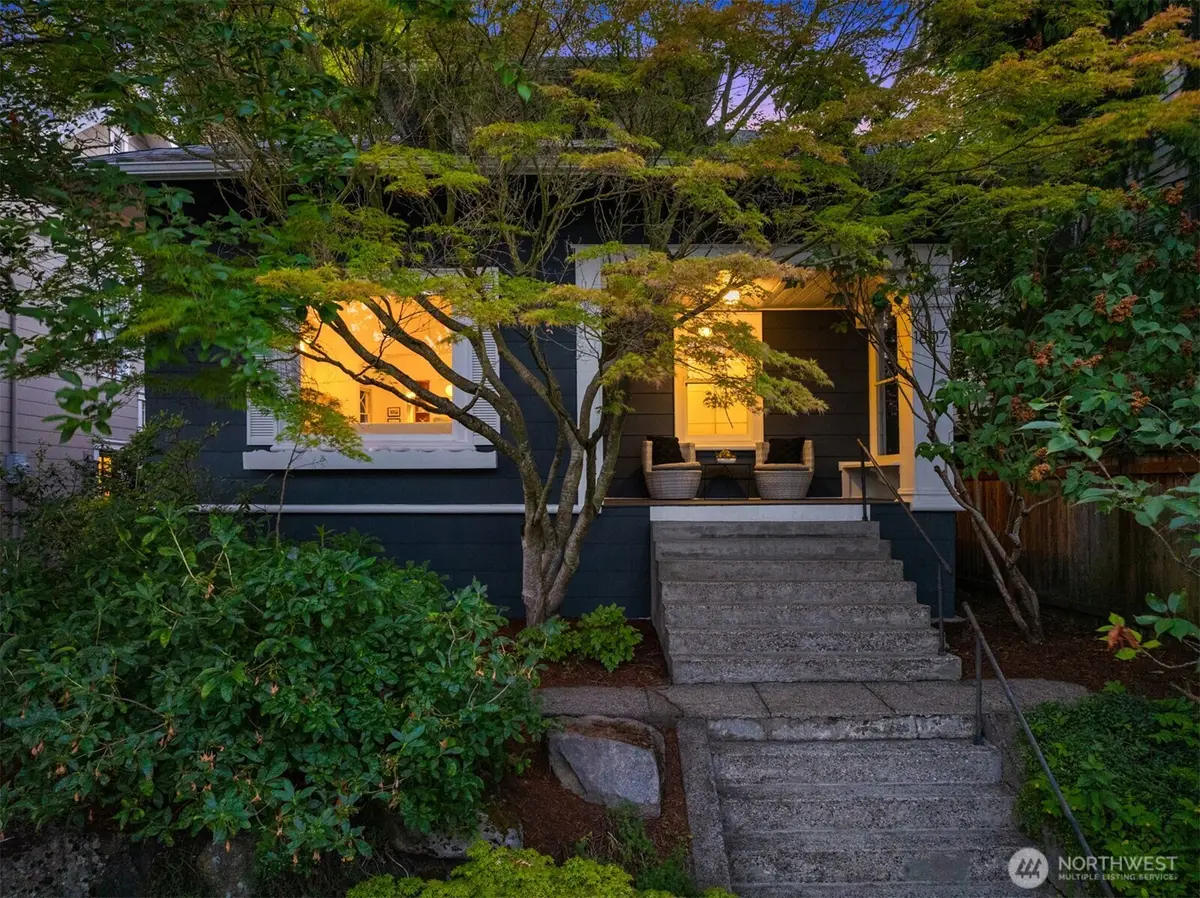 1807 11th Avenue W, Seattle, WA 98119 - Image #1