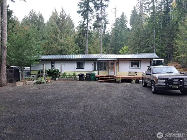 251 N Mt. Washington Drive, Hoodsport, WA 98548