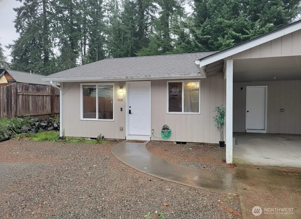 1908 12th Ave Sw, Olympia, WA 98502 - Image #1
