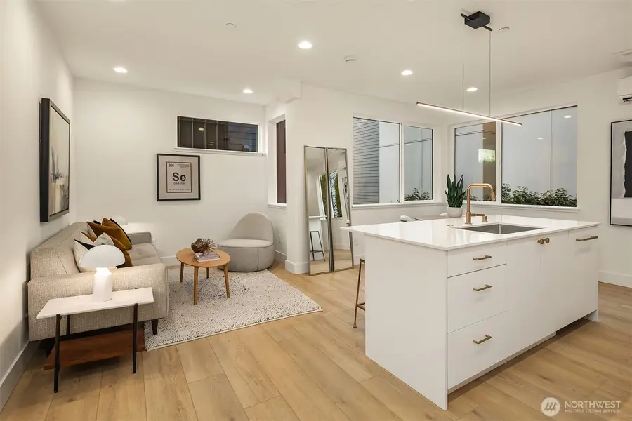 3616 Francis Avenue N, Seattle, WA 98103 - Image #3