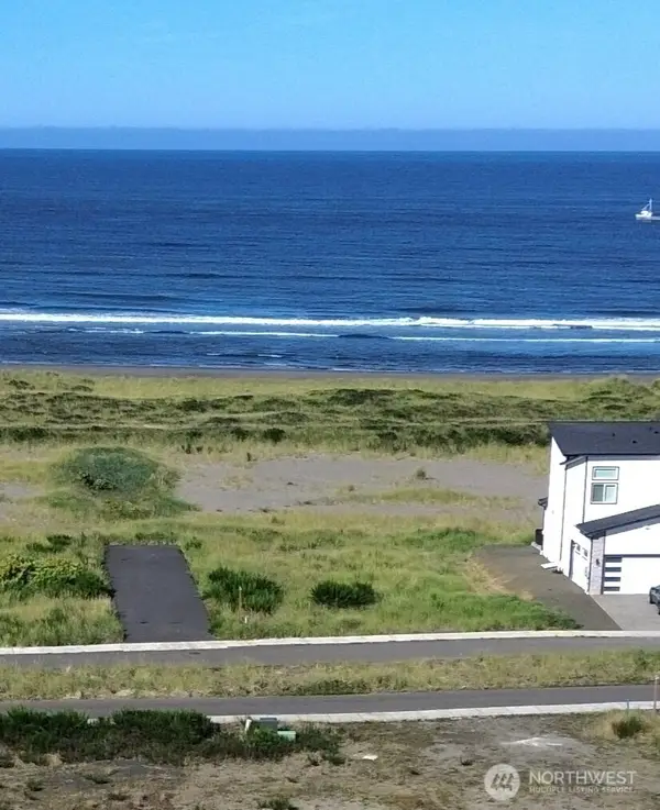 1409 S Cohasset Crest, Westport, WA 98595