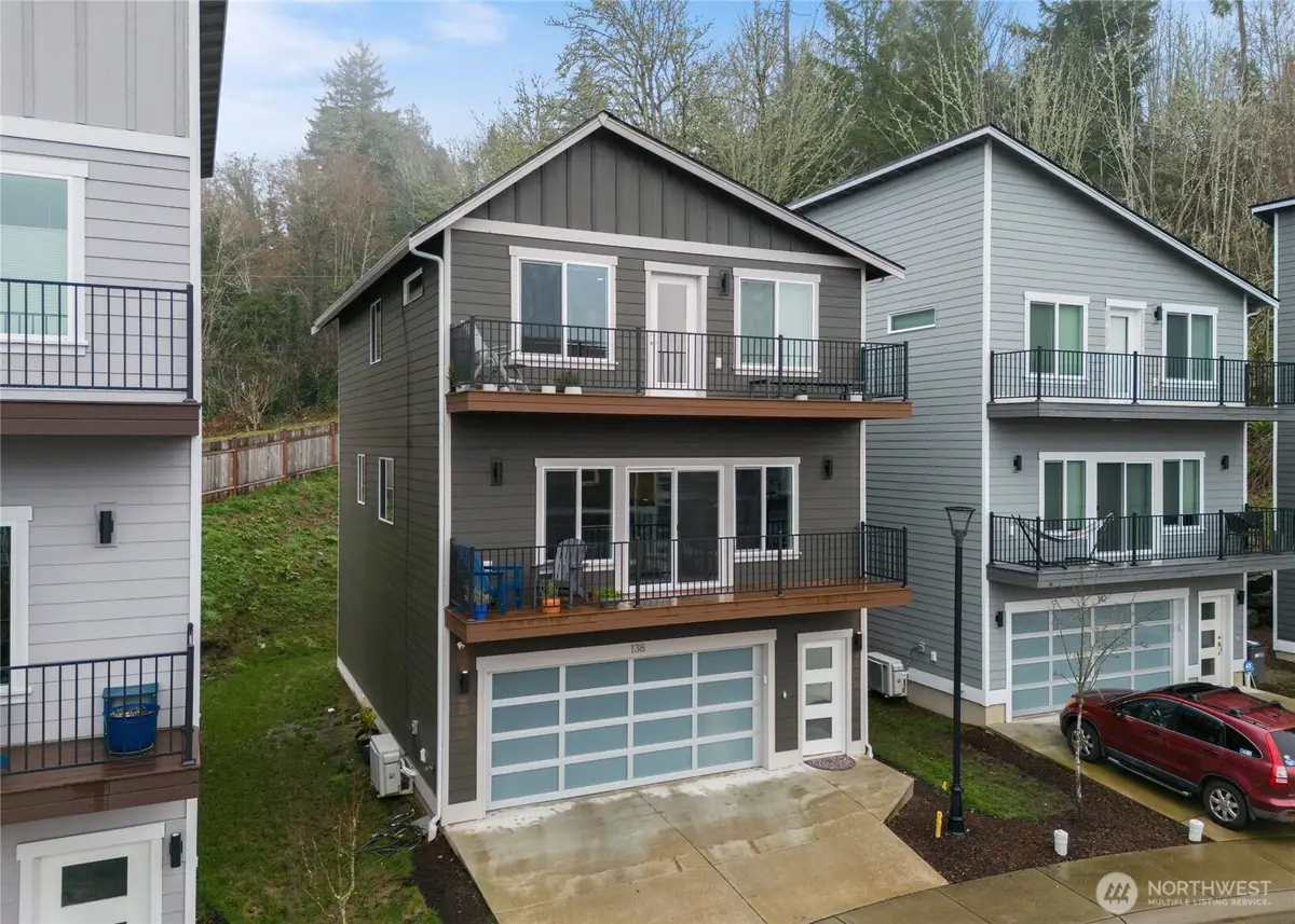138 Blackfish Court, Bremerton, WA 98310 - Image #1