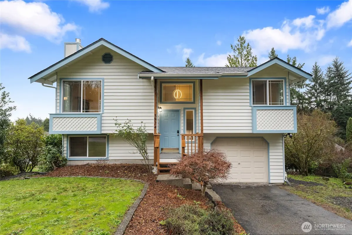 5824 Olive Avenue Ne, Bremerton, WA 98311 - Image #1