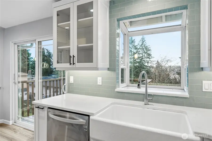 5824 Olive Avenue Ne, Bremerton, WA 98311 - Image #3