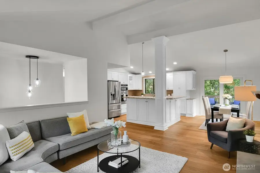 22707 53rd Avenue Se, Bothell, WA 98021 - Image #2