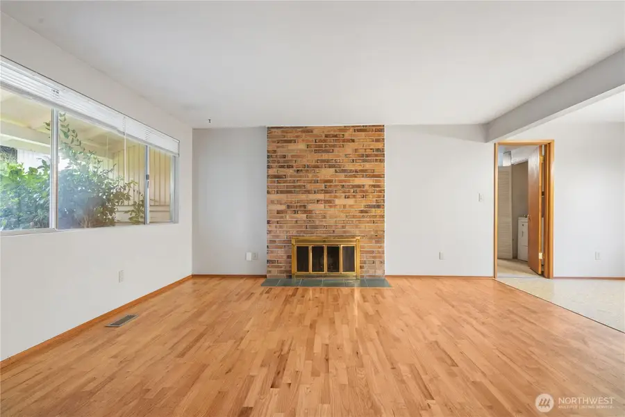 12116 SE 71st Street, Newcastle, WA 98056 - Image #3