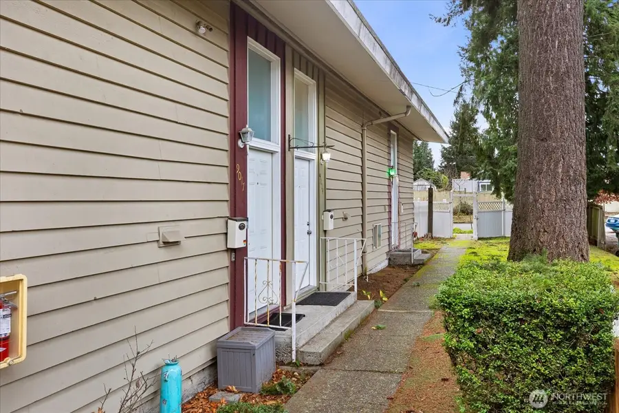 9018 8th Avenue Sw #9024, Seattle, WA 98106 - Image #2