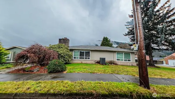 283 Division Avenue, Morton, WA 98356