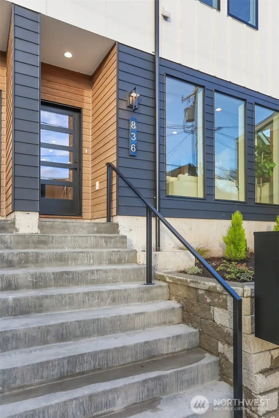 836 NW 50th Street, Seattle, WA 98107 - Image #2