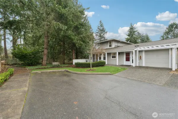 22454 SE 37th Terrace #2345, Issaquah, WA 98029