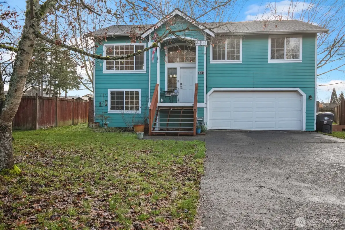 910 127th Street Ct E, Tacoma, WA 98445 - Image #1