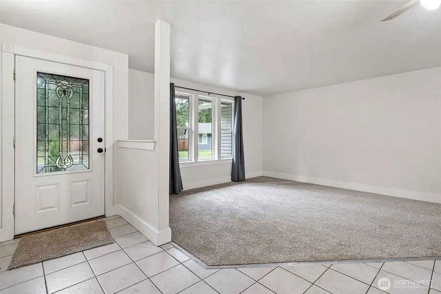 13711 98th Avenue Ct Nw, Gig Harbor, WA 98329 - Image #2