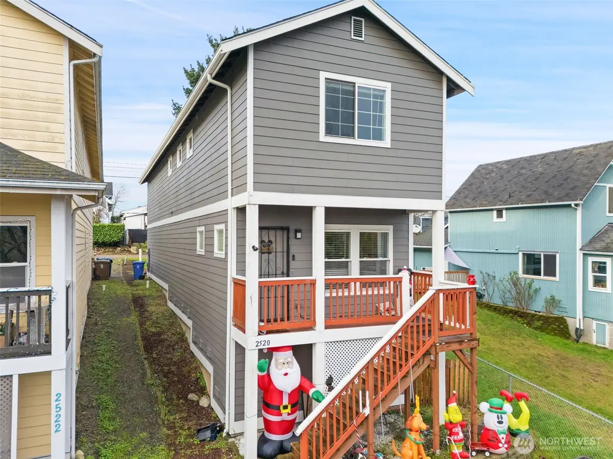 2520 S Ash Street, Tacoma, WA 98405 - Image #1