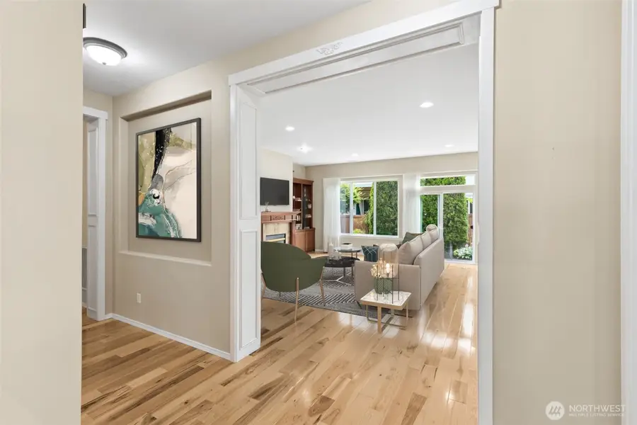 8336 Bainbridge Loop Ne, Lacey, WA 98516 - Image #2