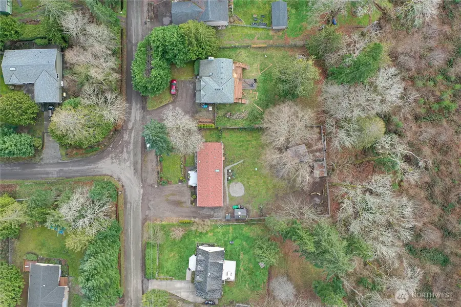 21503 Howard Avenue Ne, Kingston, WA 98346 - #3