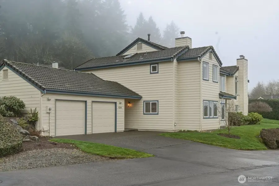 126 Cormorant Drive, Steilacoom, WA 98388 - Image #2