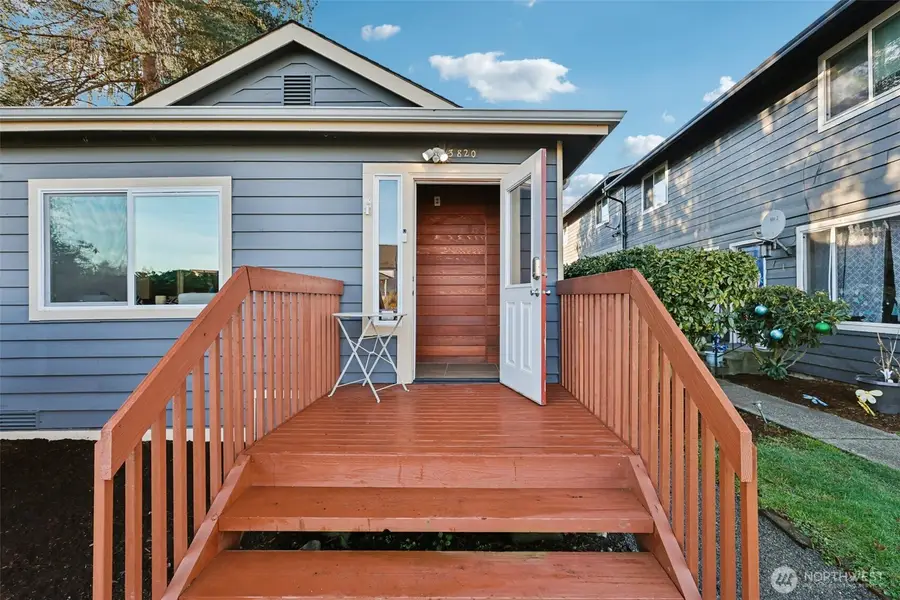 3820 Wetmore Avenue, Everett, WA 98201 - Image #2