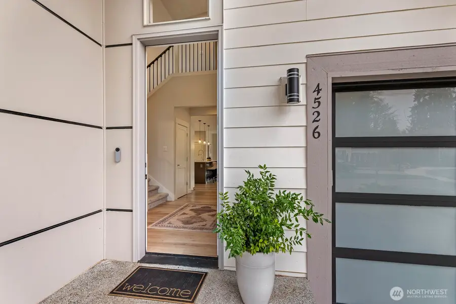 4526 327th Place Ne, Carnation, WA 98014 - Image #2