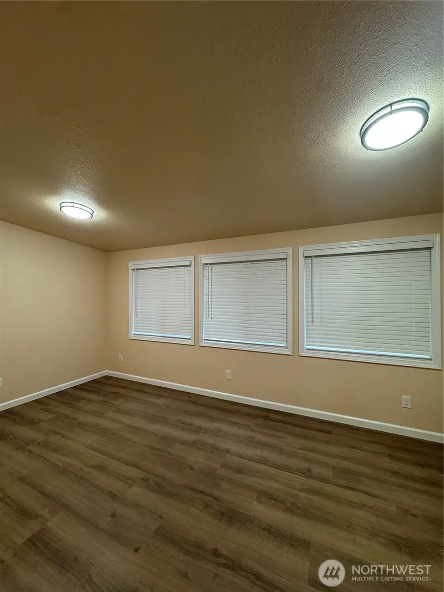 1833 Eastside Street Se, Olympia, WA 98501 - Image #2