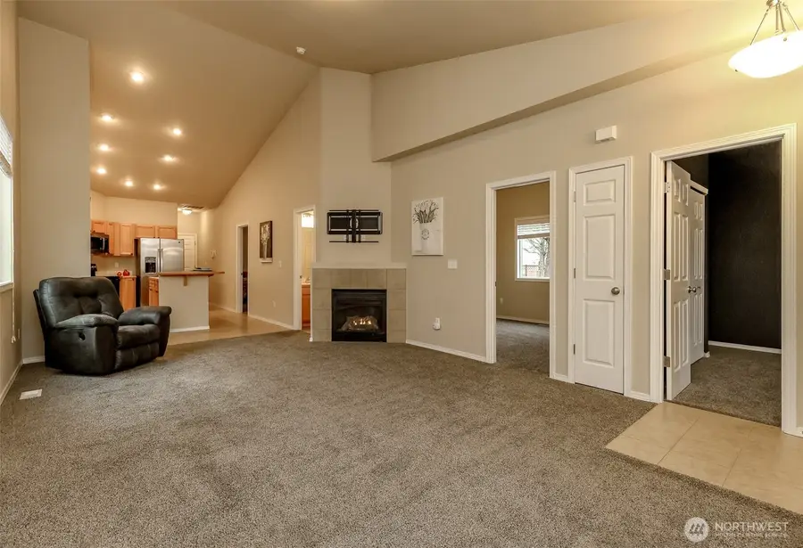 5480 Balustrade Boulevard Se, Lacey, WA 98513 - Image #3