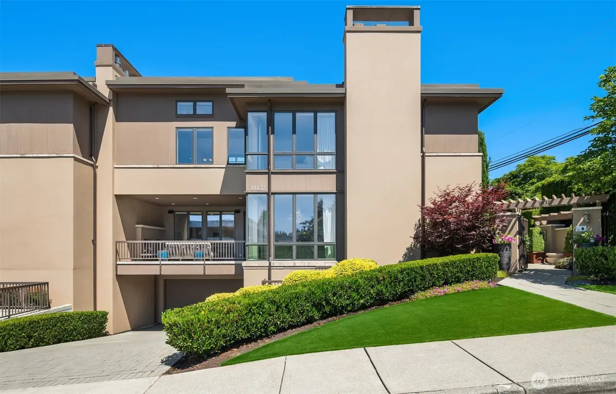 10132 NE 59th Street #C, Kirkland, WA 98033 - Image #1