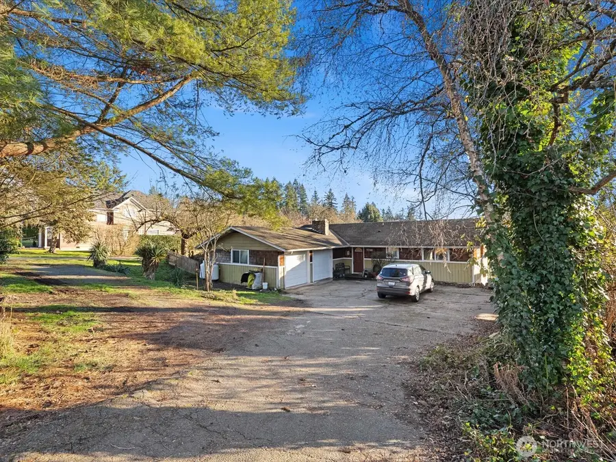 7728 S Lake Stevens Road, Lake Stevens, WA 98258 - Image #2