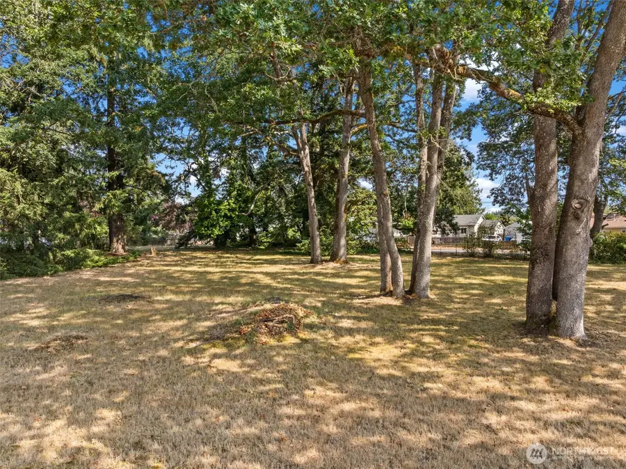 15202 Washington Avenue Sw, Lakewood, WA 98498 - Image #2