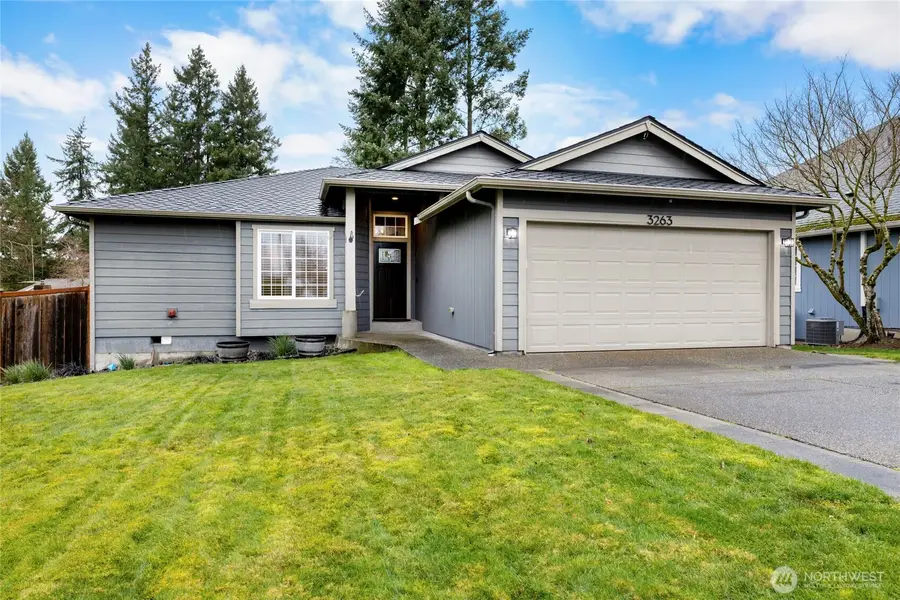 3263 Lois Lane, Enumclaw, WA 98022 - Image #2