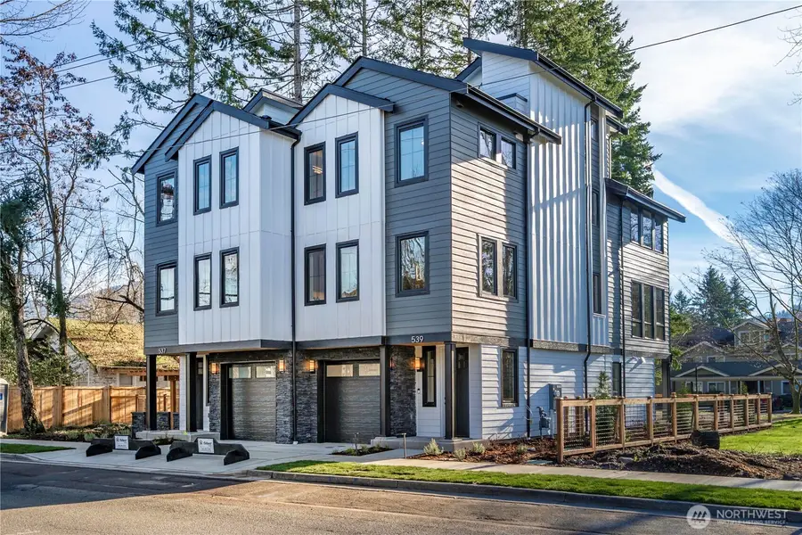 539 NW Juniper Street, Issaquah, WA 98027 - Image #2