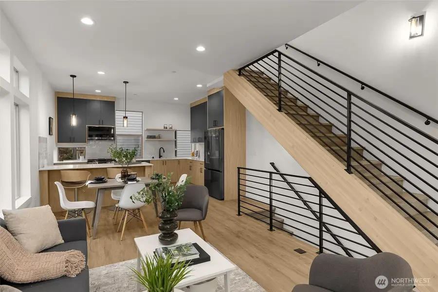 1203 N Allen Place, Seattle, WA 98103 - Image #3