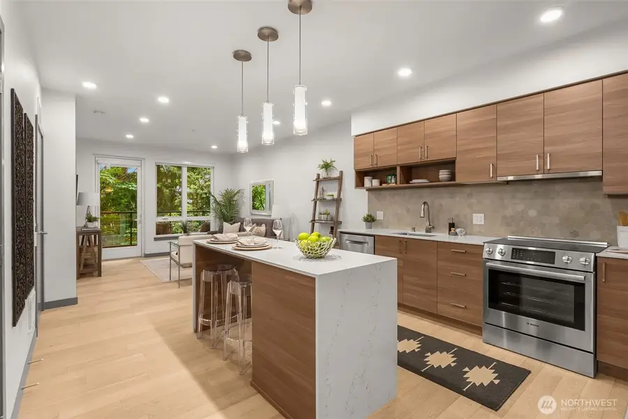 11903 NE 128th Street #216, Kirkland, WA 98034 - Image #2