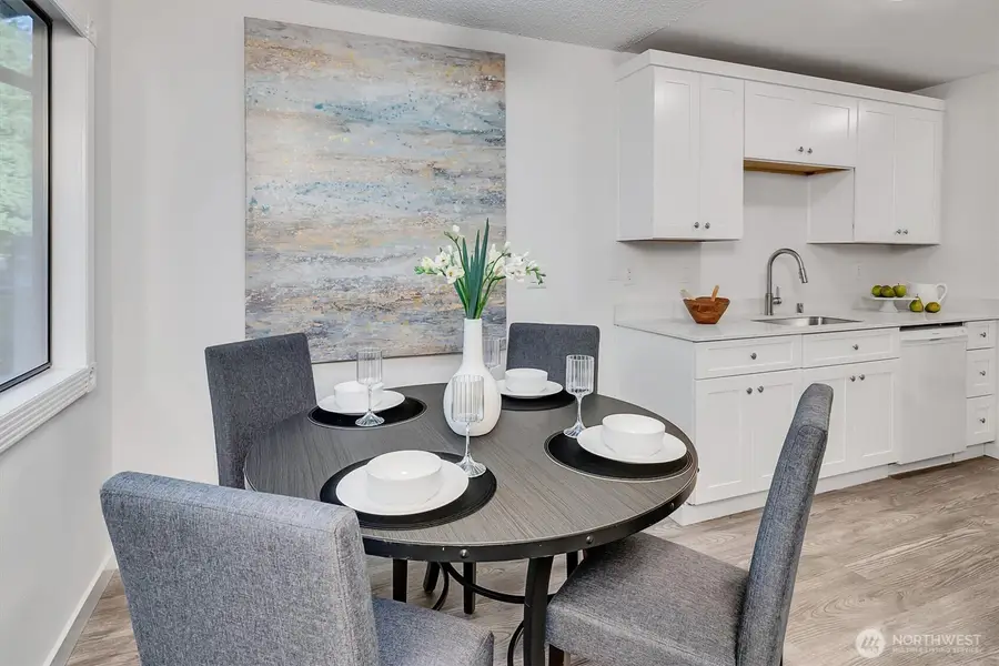 14132 74th Place Ne #D-16, Kirkland, WA 98034 - Image #2