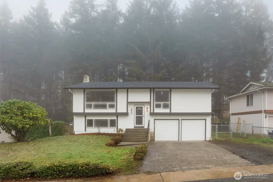 3825 Celeste Court Se, Port Orchard, WA 98366 - Image #2