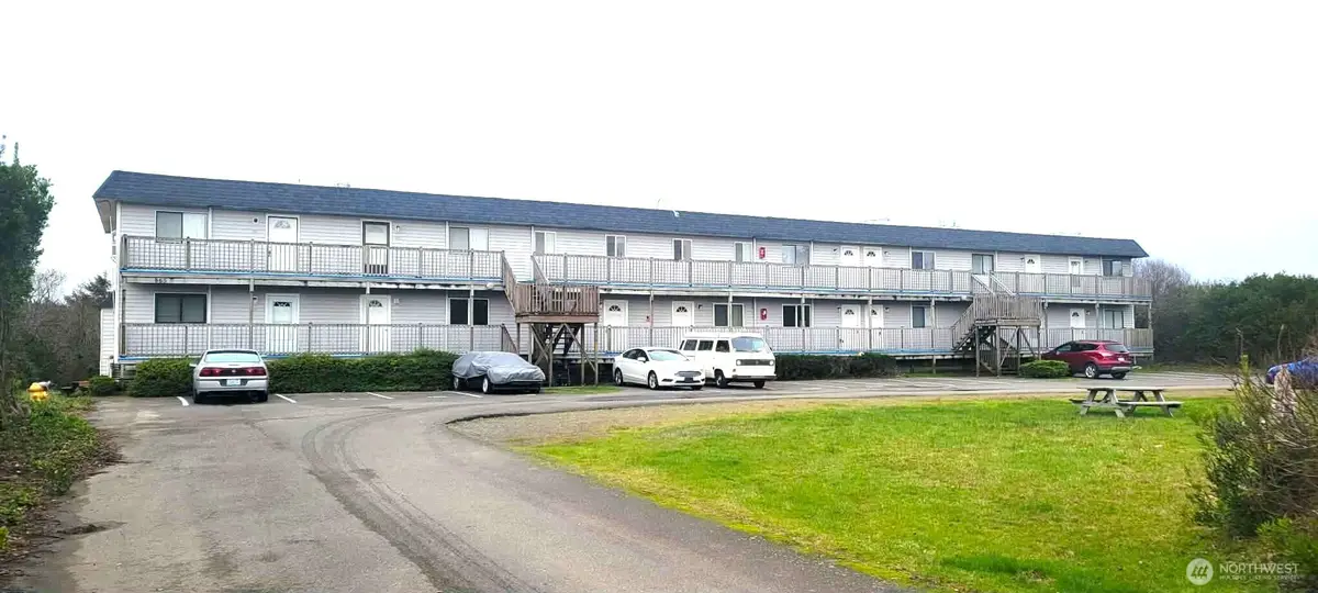 865 Cuddy Court Nw #105A, Ocean Shores, WA 98569 - Image #1