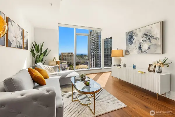 800 Columbia Street #2602, Seattle, WA 98104