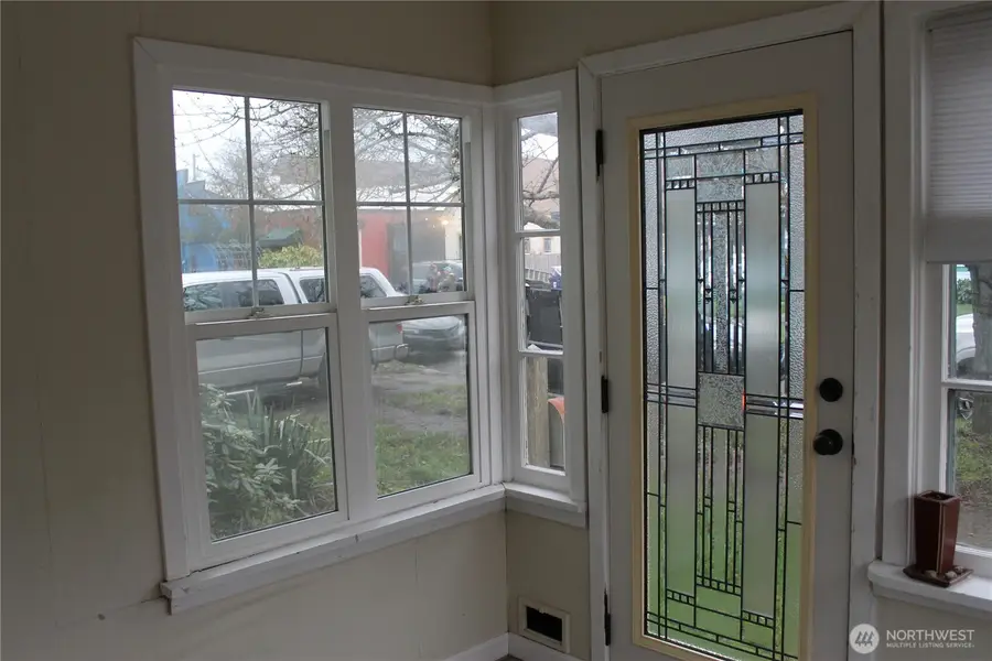 617 N Prospect Street, Tacoma, WA 98406 - Image #2