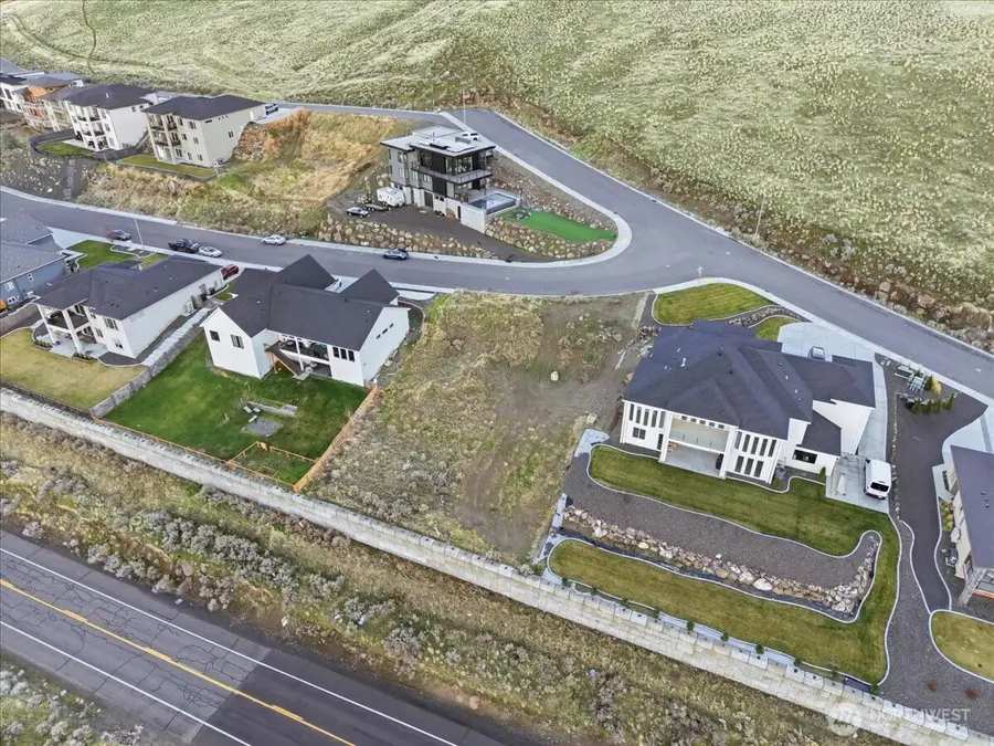 5530 Hershey Lane #6, West Richland, WA 99353 - Image #3