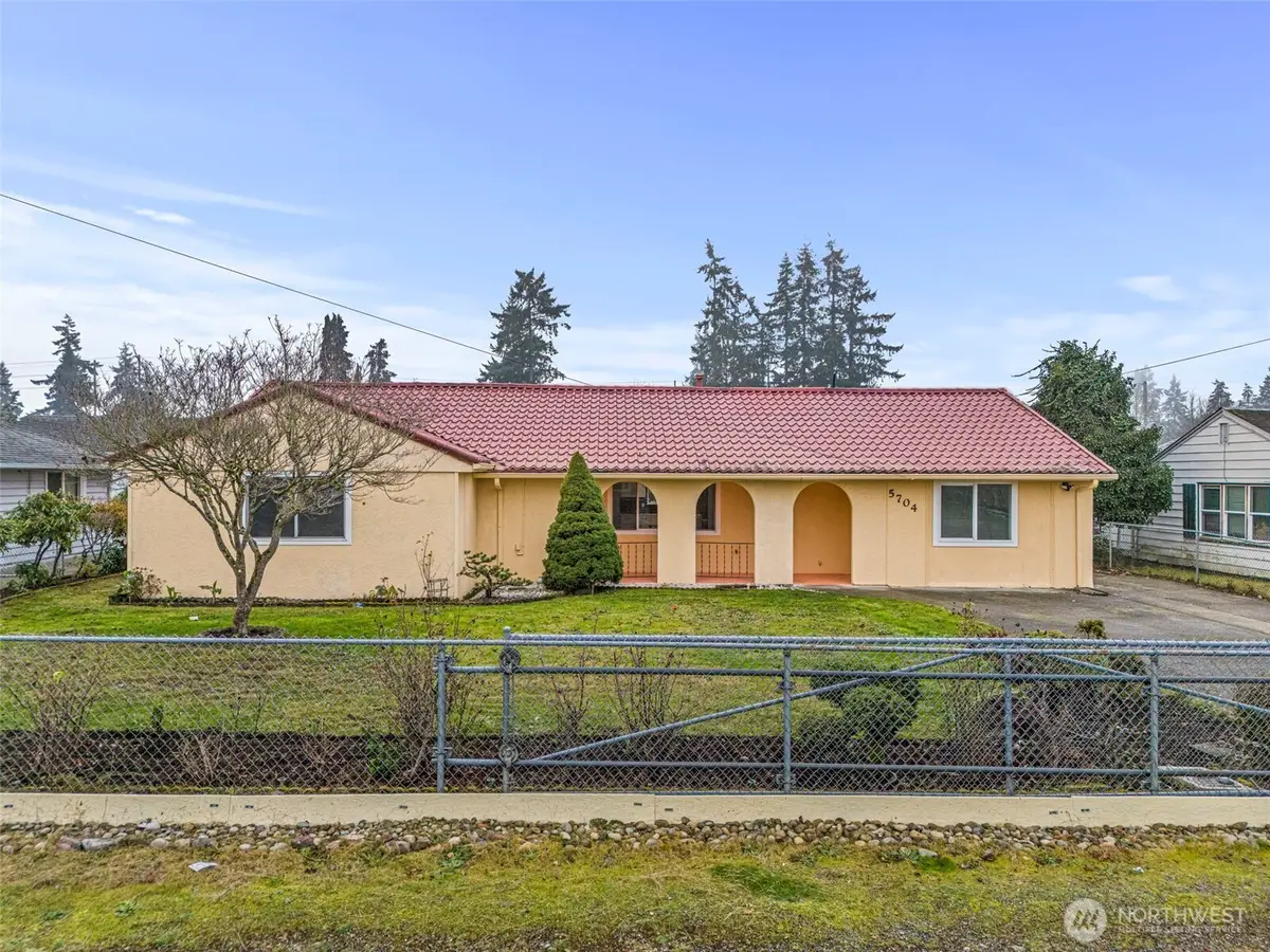 5704 109th Street Sw, Lakewood, WA 98499 - Image #1
