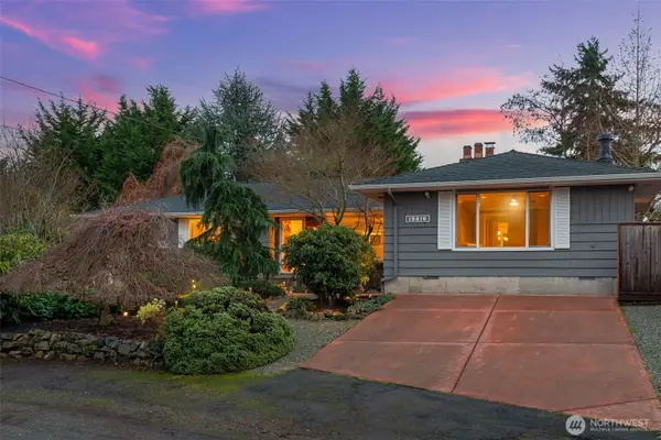 19816 5th Avenue S, Des Moines, WA 98148